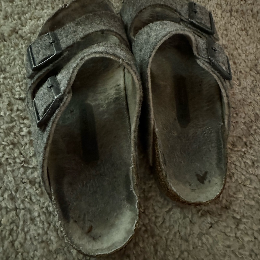 Women Birkenstocks - Picture 5 of 7